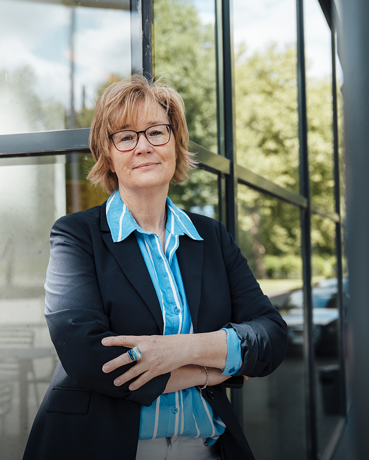 Businessfrau im Porträt – BOS Projektmanagement GmbH